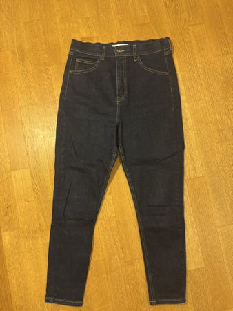 Damen Jeans dunkelblau Grösse W32/30 guter Zustand
