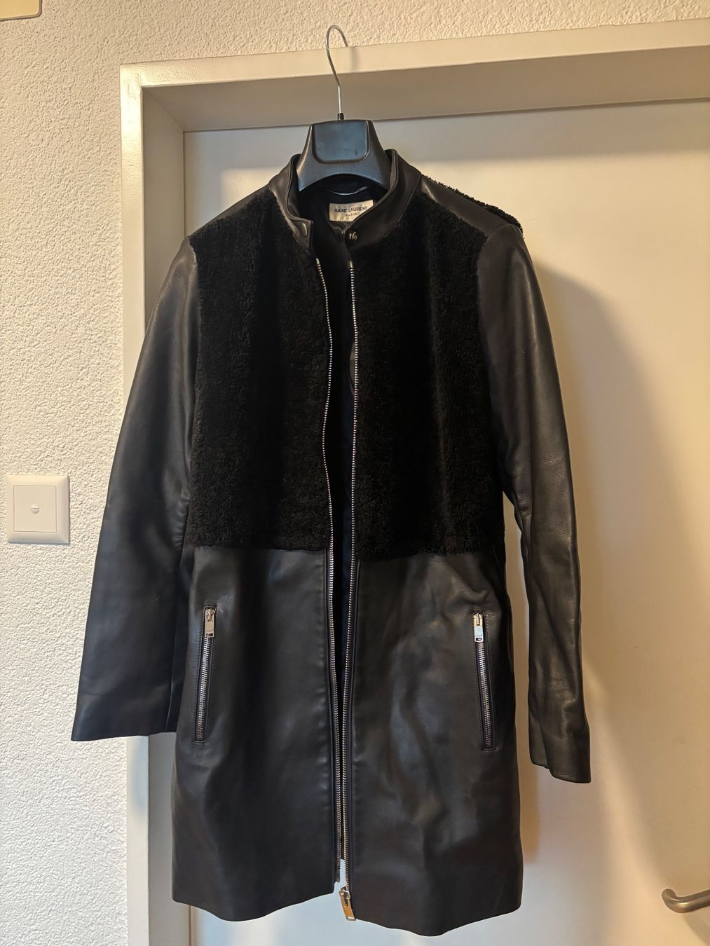 Saint Laurent Jacken: Saint Laurent Lederjacke – Gebraucht aus Zug von adrianani 7