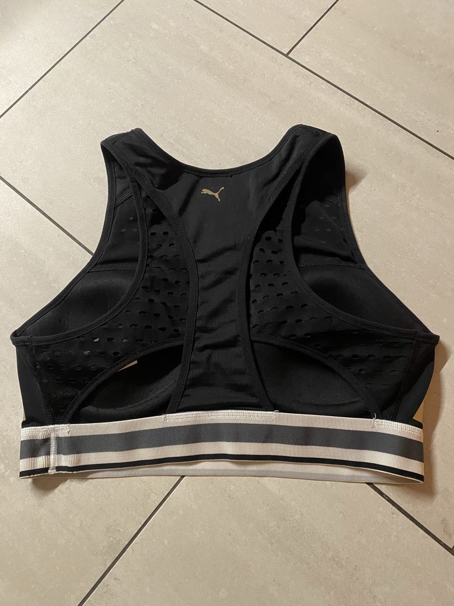 Puma Tops: Sporttop PUMA Gr. M – Gebraucht aus Wädenswil von JJ15 1