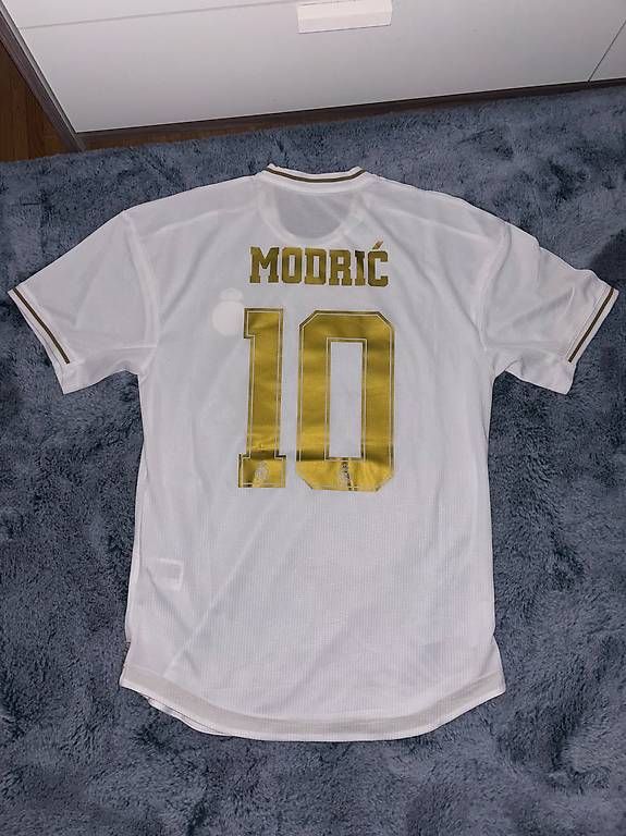 Canottiere & Pantaloni: Modric Trikot – Usato da Emmenbrücke venduto da mar_wml2 2