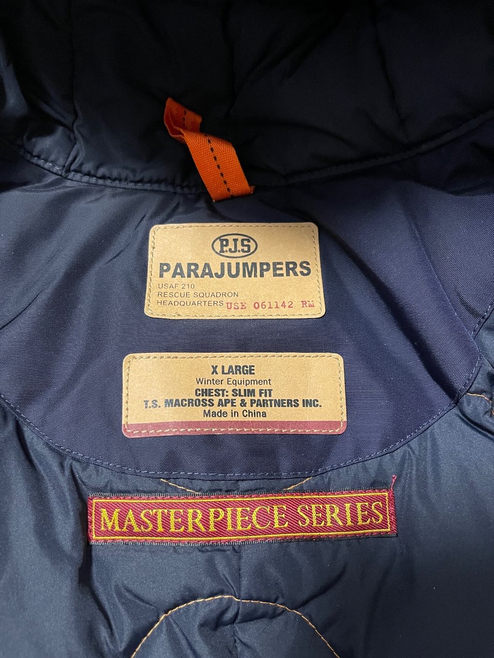 Parajumpers Cappotti: Parajumper Mantel XL – Nuovo (secondo la descrizione) da Dübendorf venduto da EL-Spongebob
