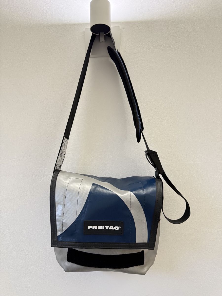 Freitag Borse: Freitag LASSIE Tasche – Nuovo (secondo la descrizione) da Arosa venduto da hel_7v5h
