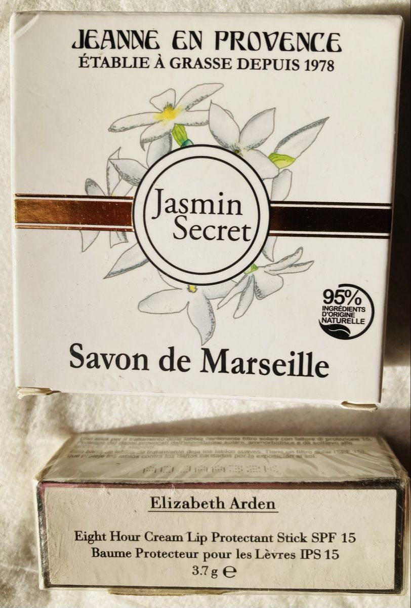 Estée Lauder Cura del viso: Lot de savon et lipstick Estee Lauder – Nuovo e nell'imballaggio originale da Ardon venduto da hel_2sxp