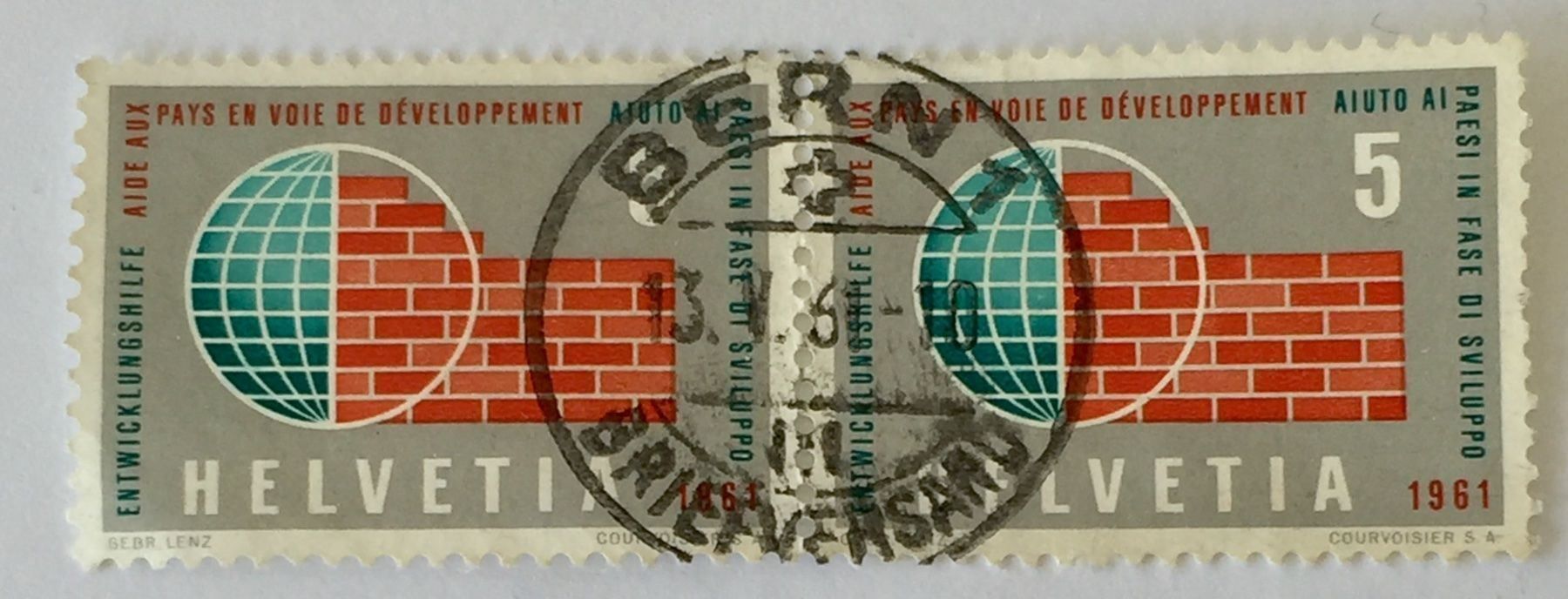 Tutti i francobolli: Nr.375 Paar  mit Vollstempel Bern – Usato da Aarau venduto da Billa007