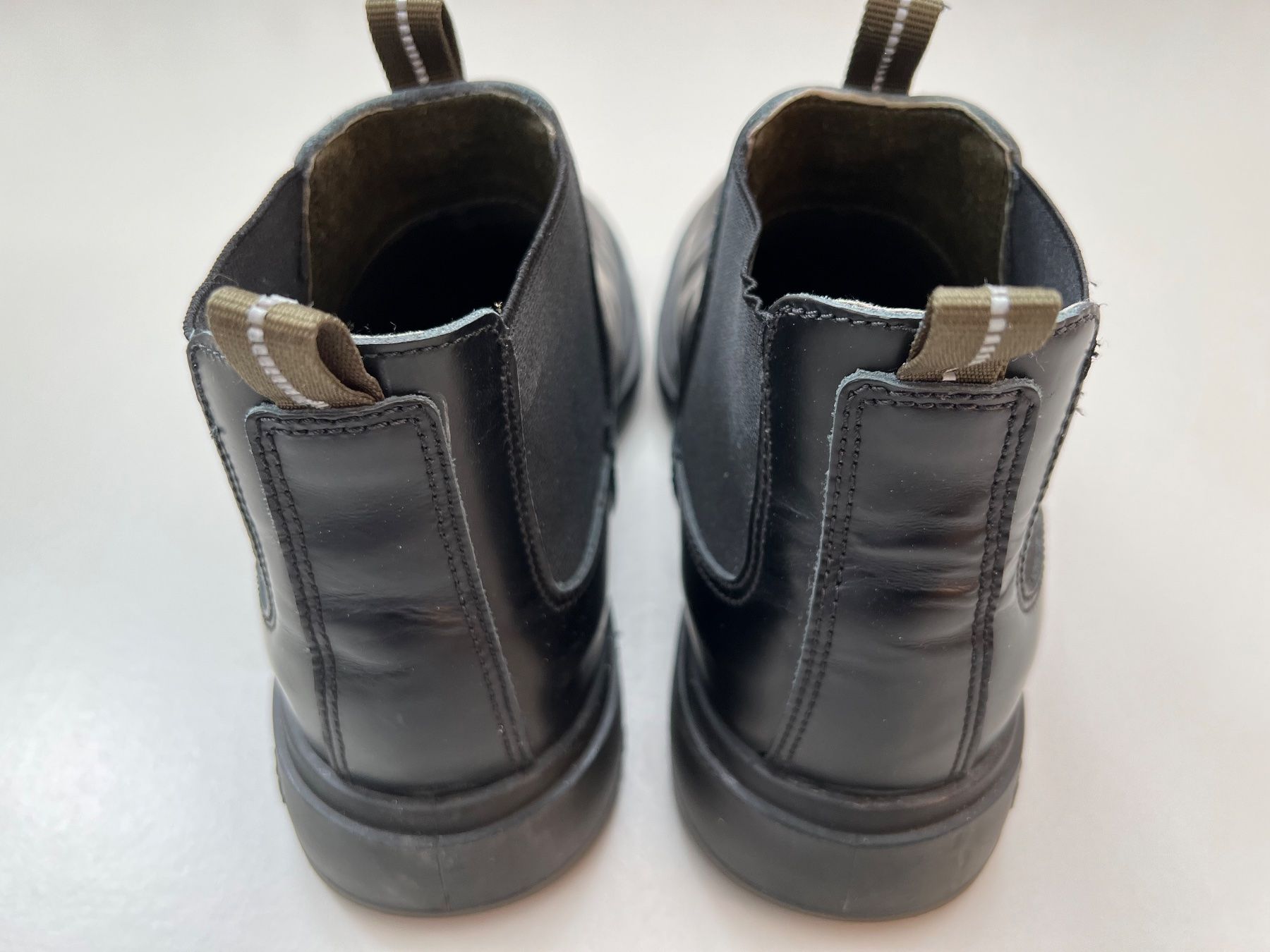 Herrenschuhe: PEZZOL Stiefeletten schwarz, Grösse 42 – Neu (gemäss Beschreibung) aus Fraubrunnen von Vpeck 2