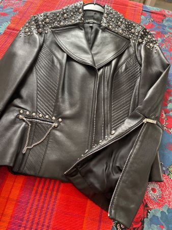 Escada Lederjacke, Gr. 34, mit Nieten - Top Zustand!