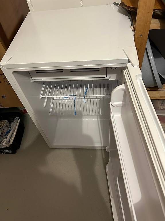 Fust Frigoriferi: Kühlschrank – Usato da Attinghausen venduto da alexazur
