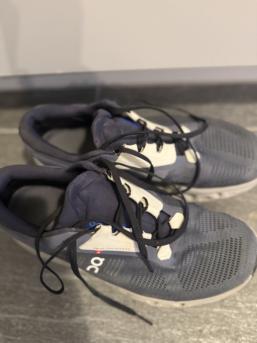 On Herrenschuhe: On Laufschuh Gr. 43 – Gebraucht aus Bern von Laufsport3000 1