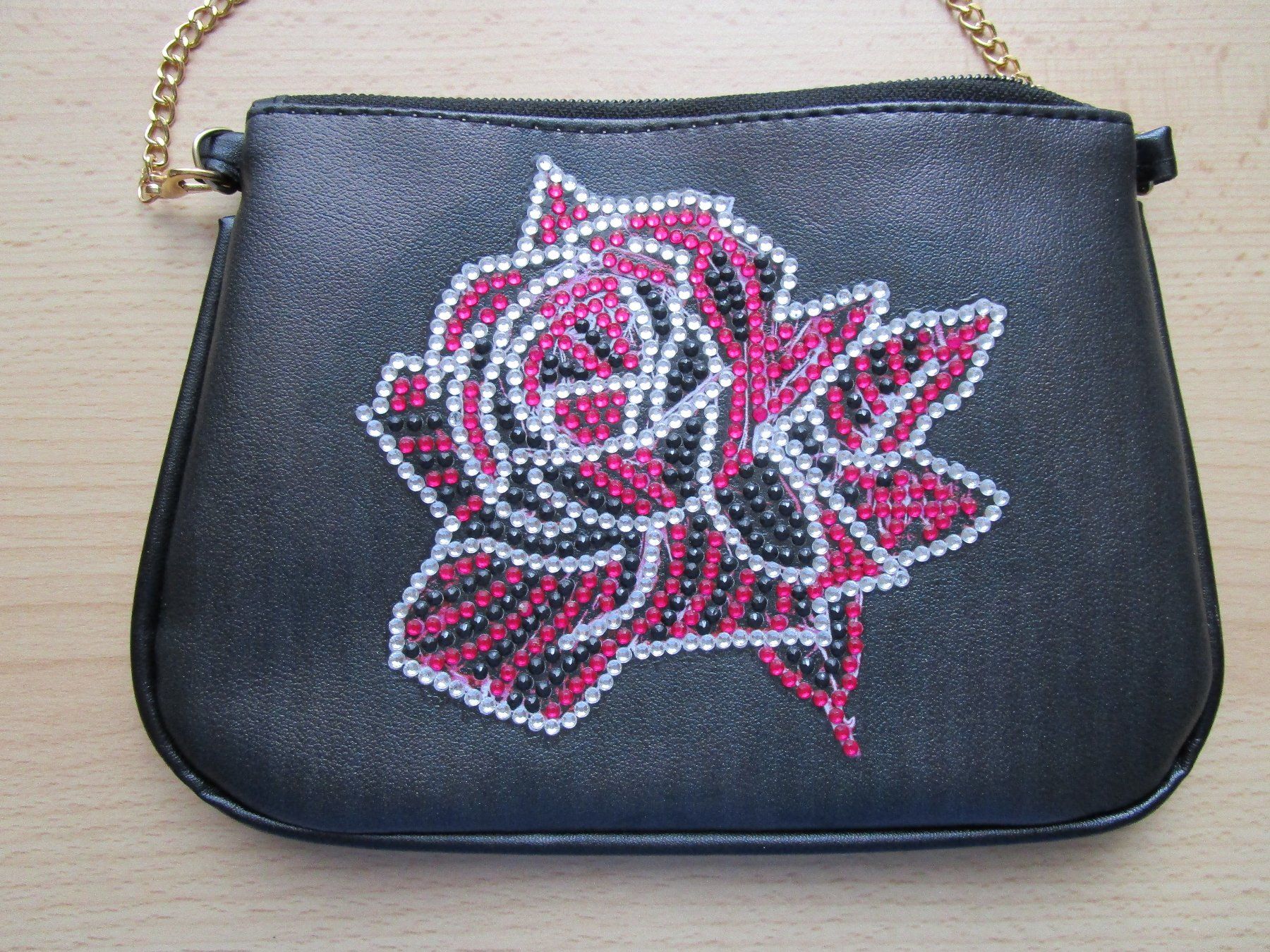 Borse da donna: Tasche mit Rose – Nuovo (secondo la descrizione) da Wetzikon ZH venduto da Storchadebar 1
