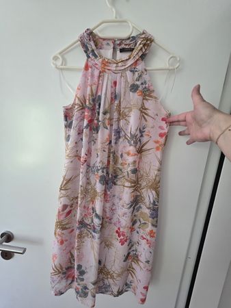 Sommerliches Blusenkleid Gr. 36 mit Blumenmuster🌸