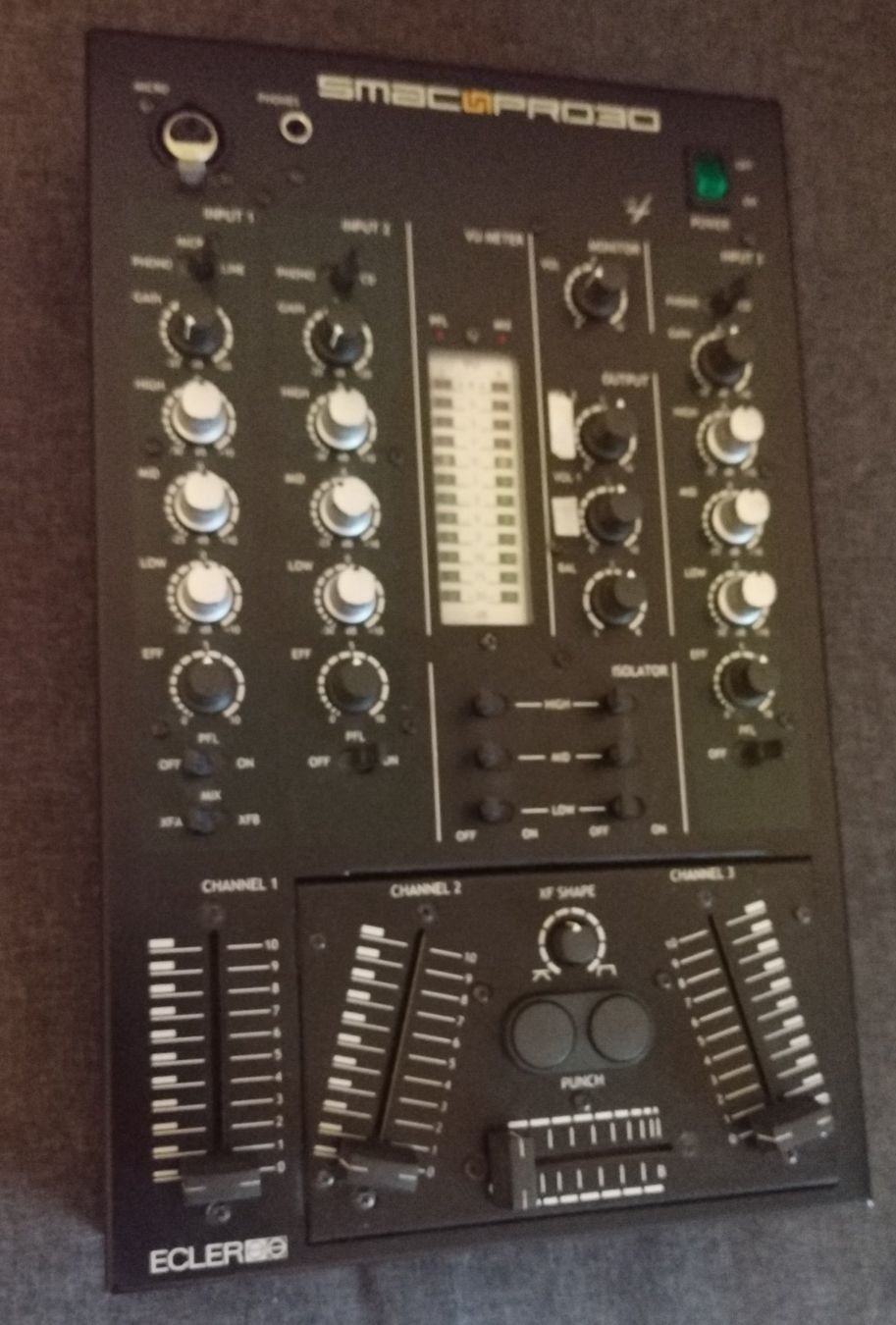 Mischpulte: Ecler Smac Pro 30 table de mix – Gebraucht aus Vevey von Djporradao