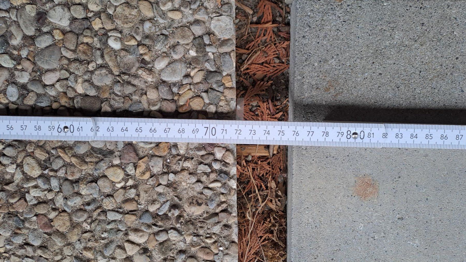 Bodenbeläge: Betongartenplatten – Gebraucht aus Wuppenau von sodastream 4