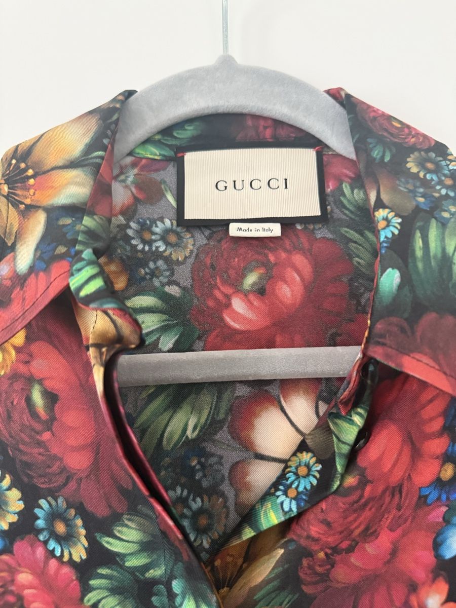Gucci Chemisiers: Gucci Seidenbluse – D'occasion à Zürich par Sessome 1