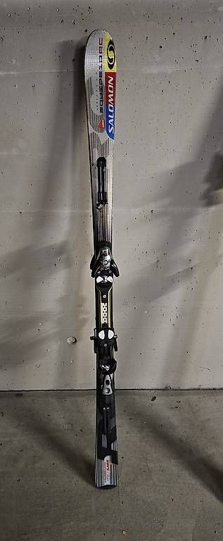 Skis: Salomon ski – Gebraucht aus Basel von Kev55