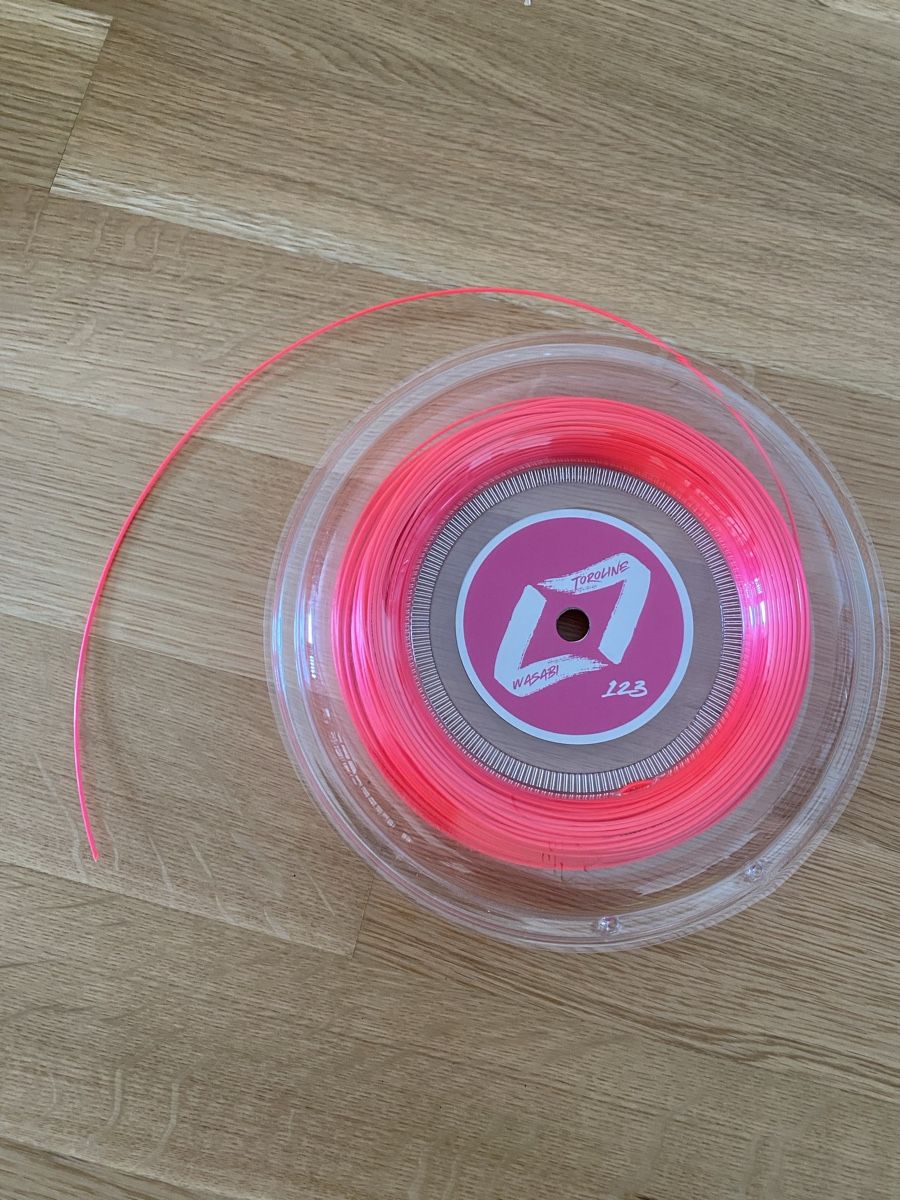 Schläger: Tennissaiten - 4 Toroline Reels und 1 Einzelpack – Gebraucht aus Urtenen-Schönbühl von Samstoner 4