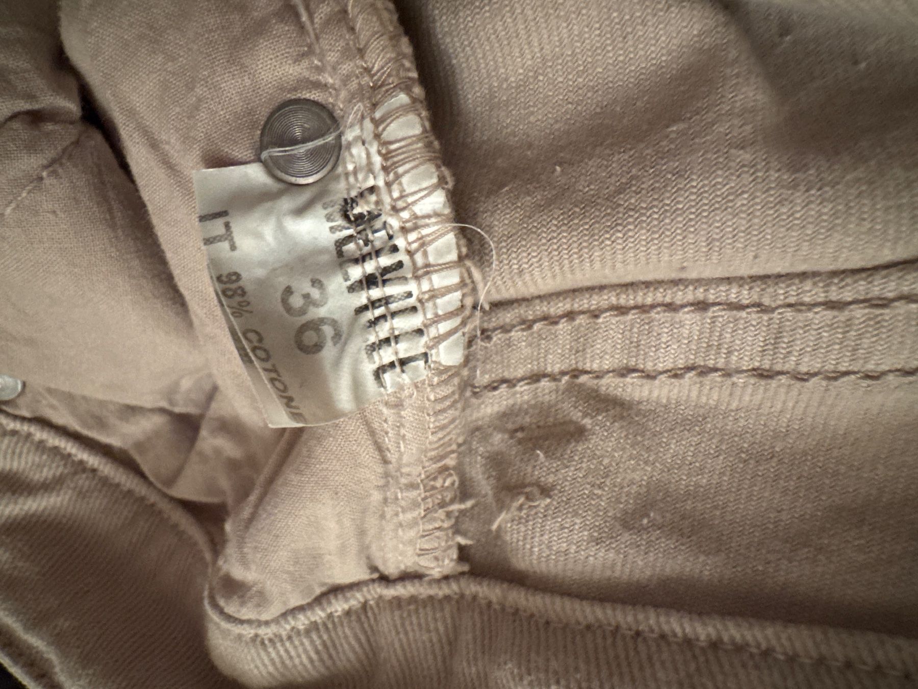 Brandy Melville Jeans: Brandy Melville Flared Jeans – Usato da Riedern venduto da leoni_m 2