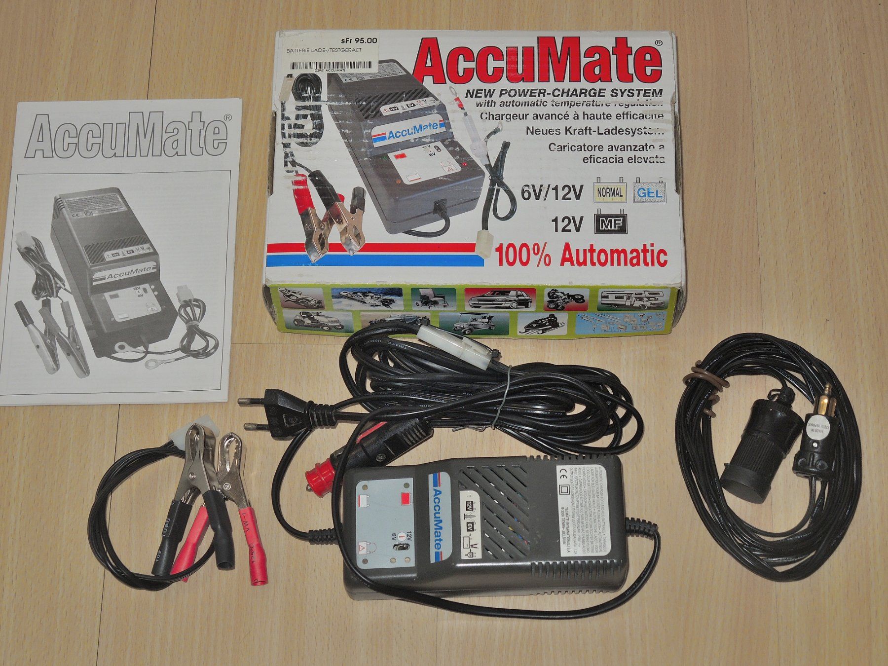 Caricabatterie: Batterie Ladegerät AccuMate mit Adapter – Usato da Menziken venduto da Magu5 2