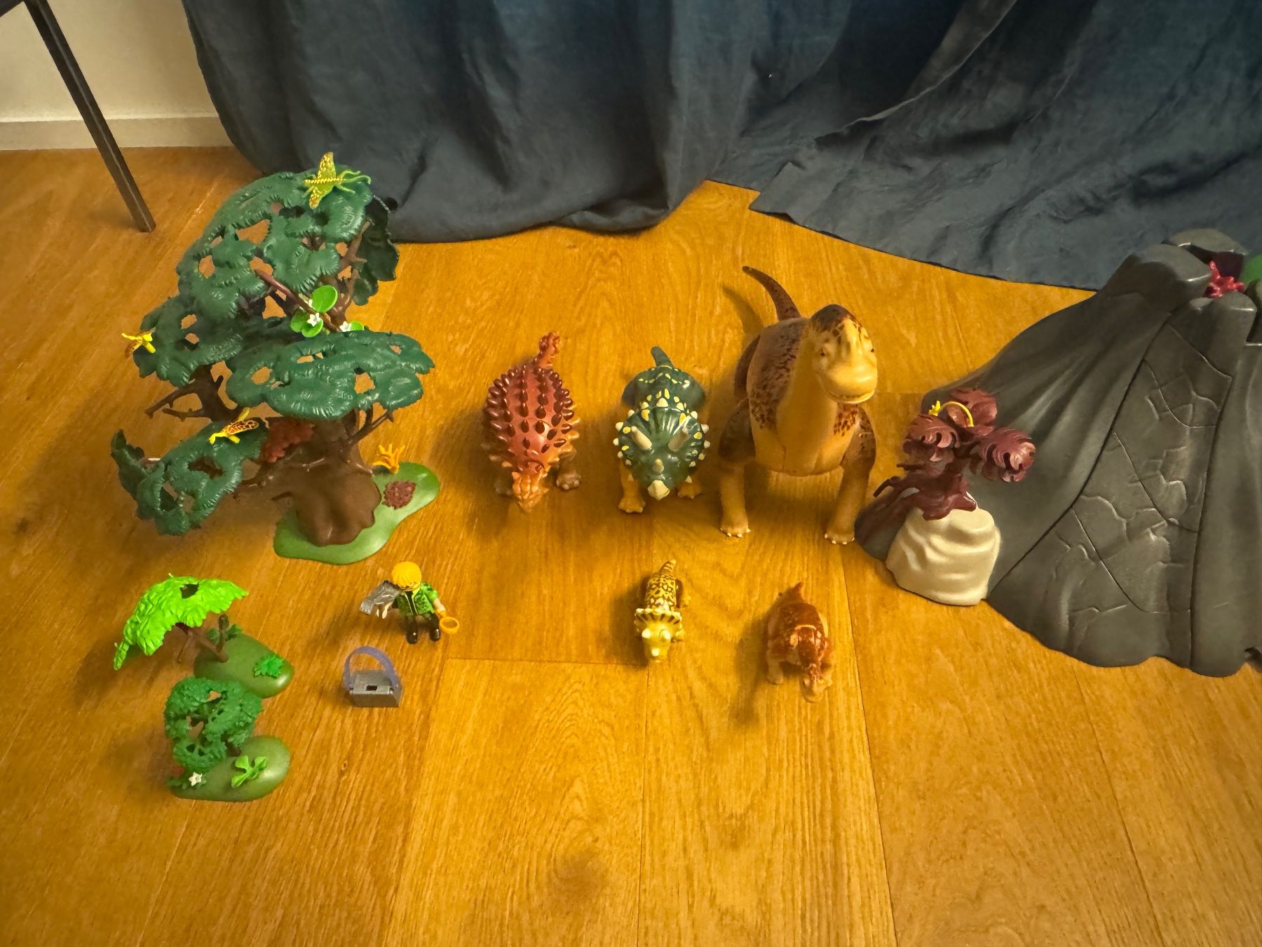 Playmobil Giocattoli: Playmobil Dinosaurier Set – Usato da Weinfelden venduto da rub_7zbg 2