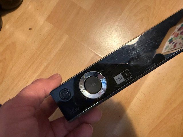 Technisat Ricevitori: TechniStar S1 HD Receiver mit Fernbedienung – Usato da Zürich venduto da einalemjena 2