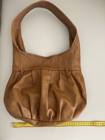 Handtasche aus italienischem Leder, braun, in gutem Zustand