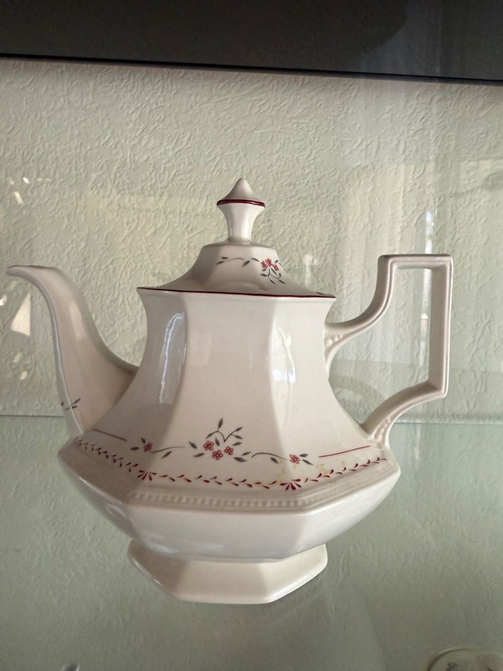 Théières: KAFFEE - oder TEE - Krug – D'occasion à Birrwil par Chriesi2222