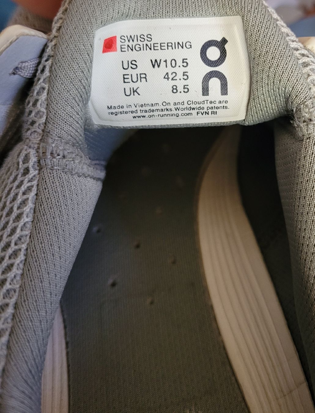 On Scarpe da donna: ON Cloudswift Damen Laufschuhe Gr.42.5 – Usato da Gunzwil venduto da car_26c9 1