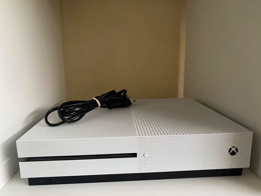 Xbox One S | Kaufen auf Ricardo