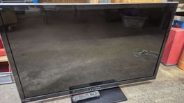 Panasonic LCD TV TX-L47EW5 mit Fernbedienung guter Zustand