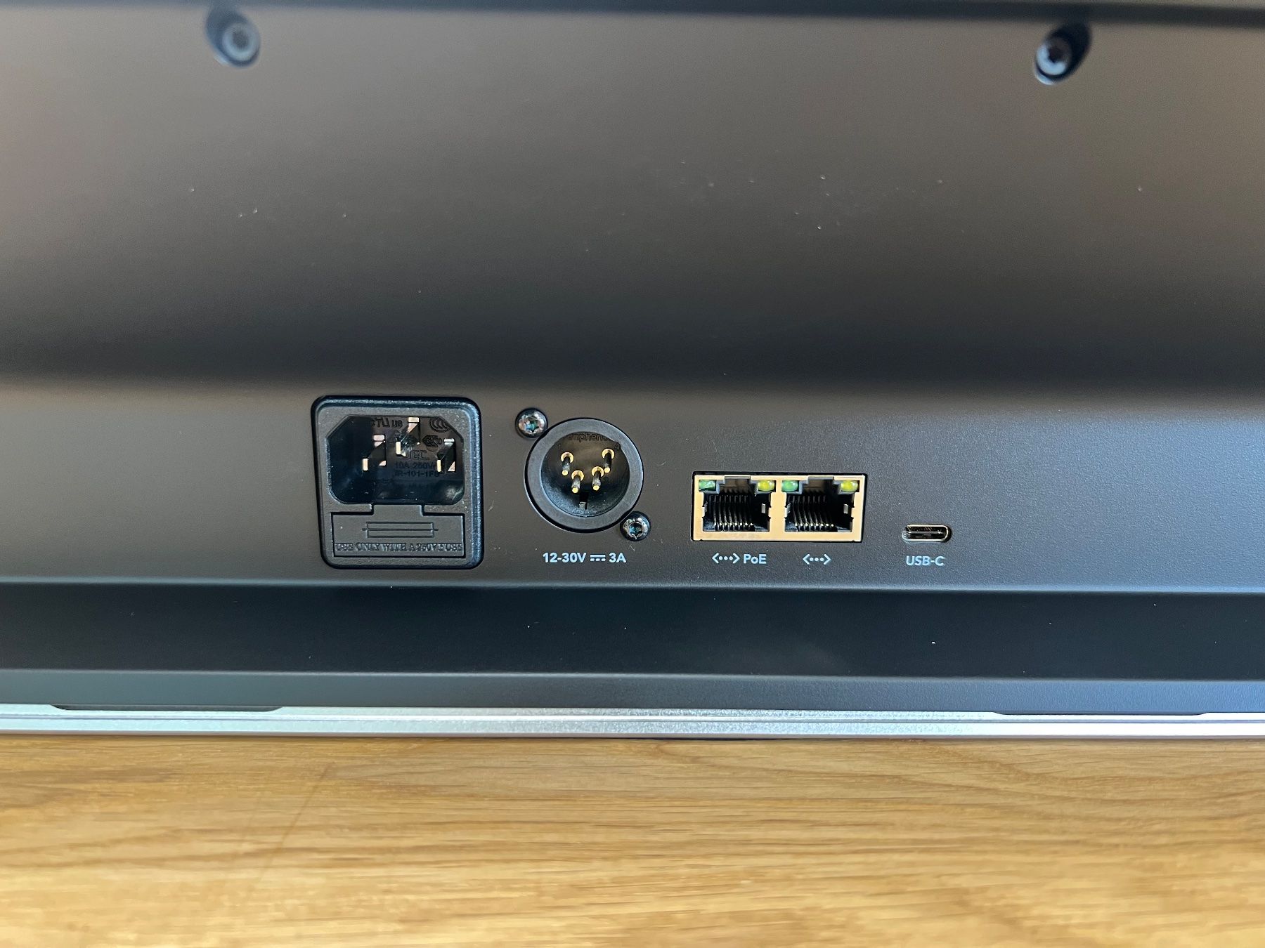 Blackmagic Console di mixaggio: DaVinci Resolve Mini Panel – Usato da Buchs SG venduto da Montonato 1