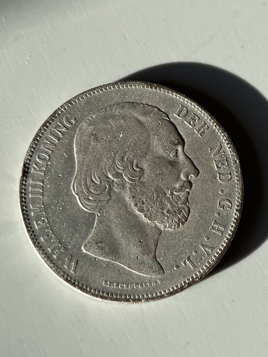 Tutti le monete: 2 1/2 Gulden 1863 Silber – Usato da Münchenstein venduto da Inflames1 1