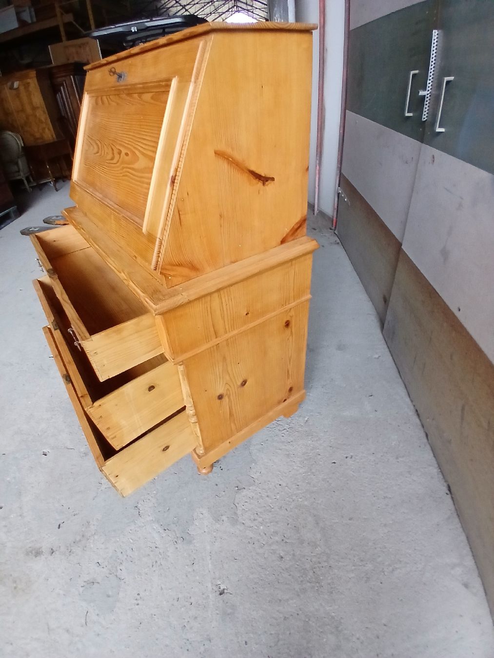 Scrivanie: SECRETAIRE RESTAURE EN SAPIN – Usato da Neuchatel venduto da NNeuchatel 9