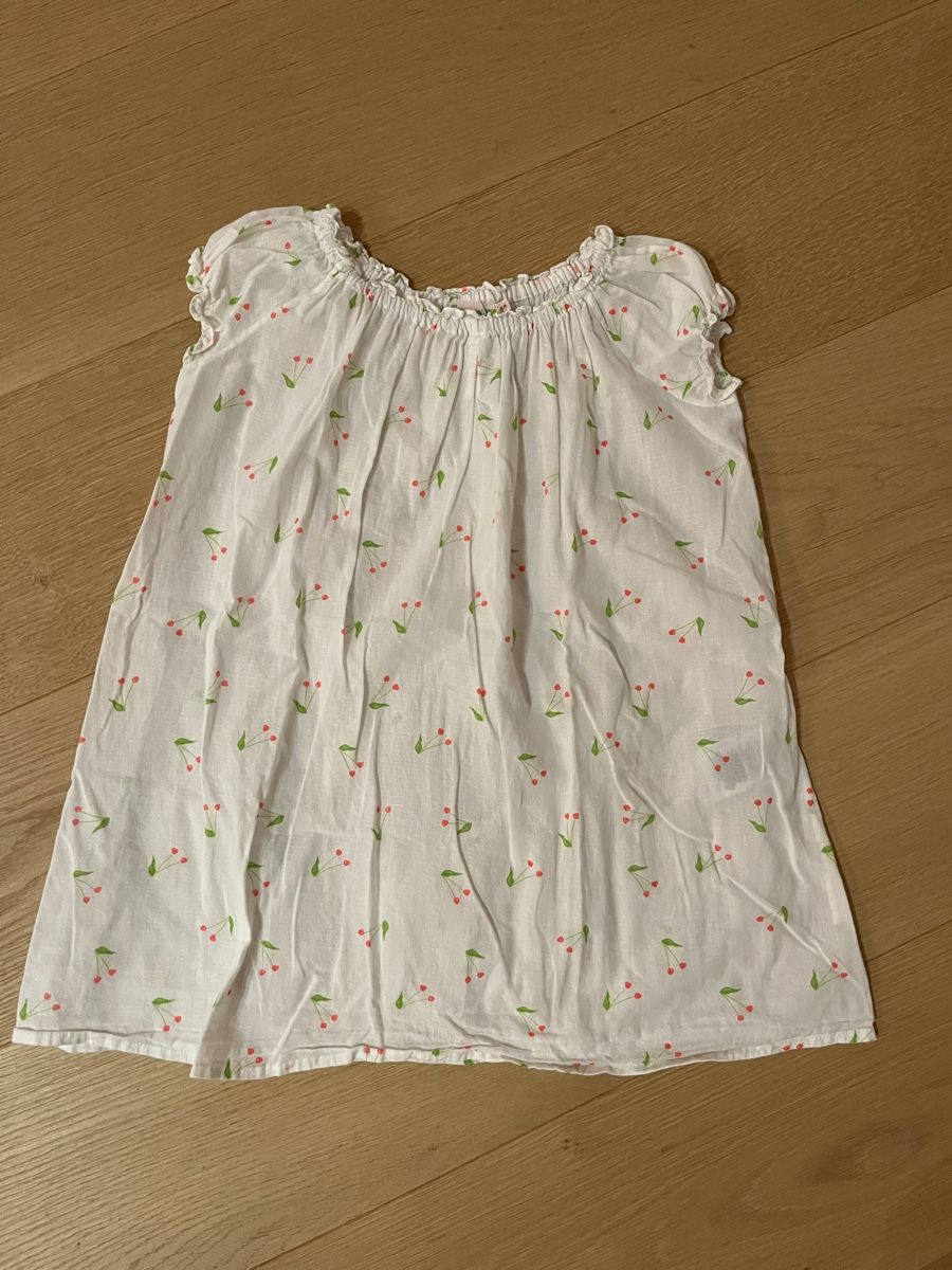 Bonpoint Pigiama & Simili: Bonpoint White Cherry Print Nightgown - Size 6A, Summer – Usato da Planken venduto da R4gskL7
