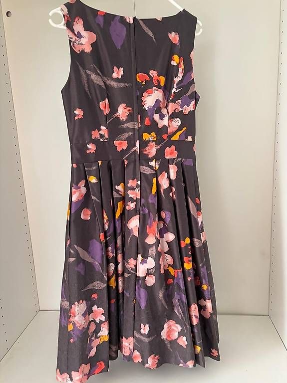H&M Vestiti: Wunderschönes Kleid – Nuovo e nell'imballaggio originale da Alpnach Dorf venduto da Oli016 4