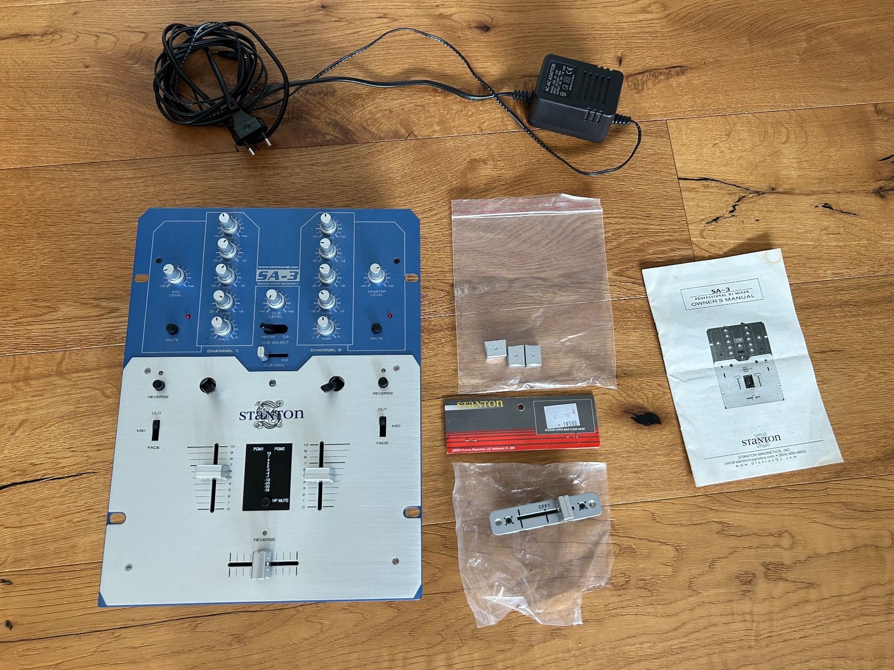 Console di mixaggio: Stanton SA-3 DJ Mixer – Usato da Jona venduto da rappi-jona 4