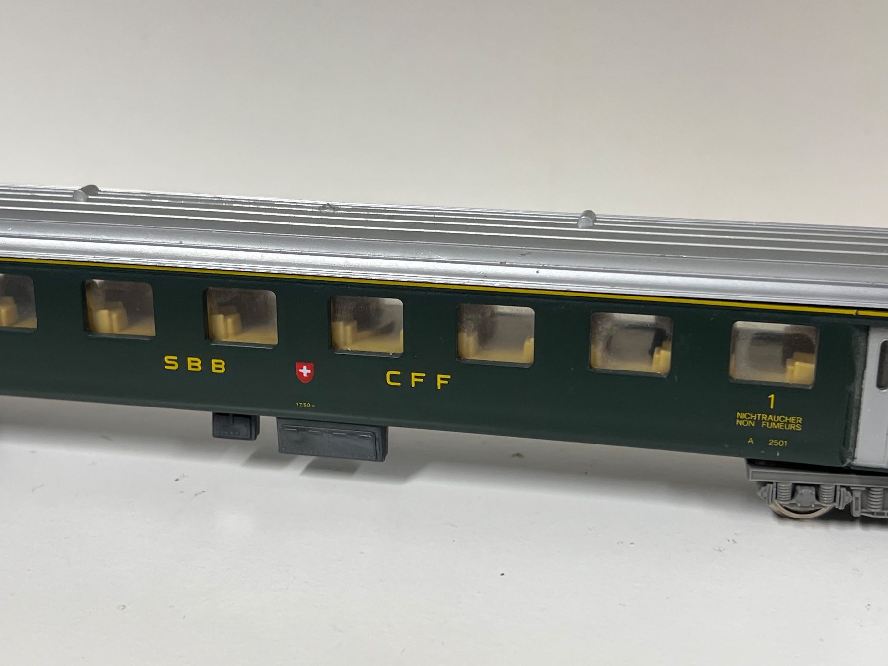 Lima Modelleisenbahnen: Lima SBB  1.Kl.  H0 DC – Gebraucht aus Neuenhof von ludovicco 1