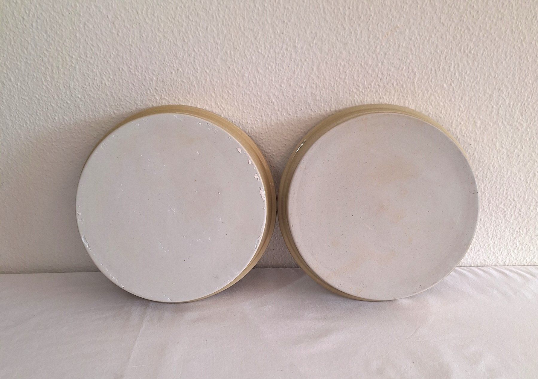 Sottobicchieri: 2 Keramik Blumenuntersetzer 26 cm sandfarben – Nuovo (secondo la descrizione) da Bergdietikon venduto da Zozo 1