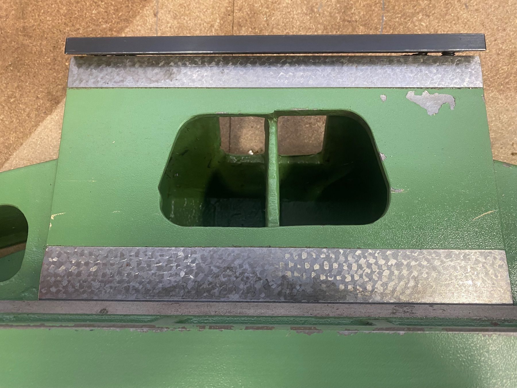 Aciera Tutte le macchine: ACIERA F4 Table – Usato da Aarberg venduto da SNMachines 2