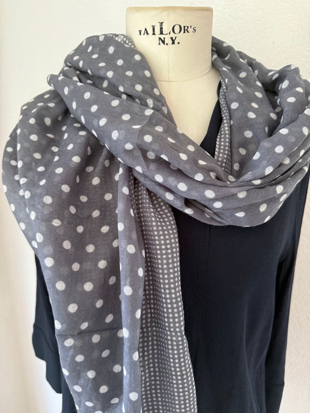 Foulard & Sciarpe: Neuware Schal 100 % Viskose 190 x 90 cm – Nuovo e nell'imballaggio originale da Kirchdorf AG venduto da coco123 1