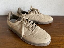 New Balance Sneaker (44, neu)