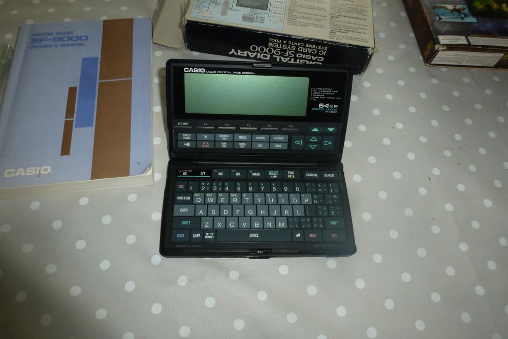 Casio Digital Diary SF-9000 64 KB IC Card System (Gebraucht) in Emmen ...