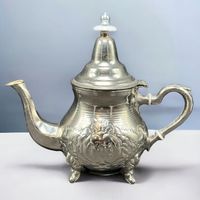 Théieres Koutbla Fabrique S.A.L.A.M. en métal argentée