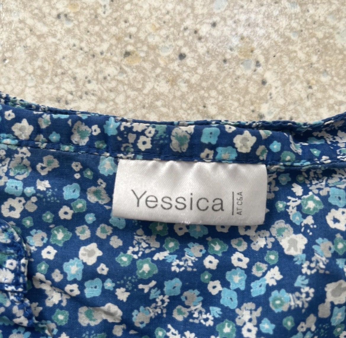 Camicette: Bluse Gr. 36/38 Yessica blumig – Usato da Vaduz venduto da bestbest 1