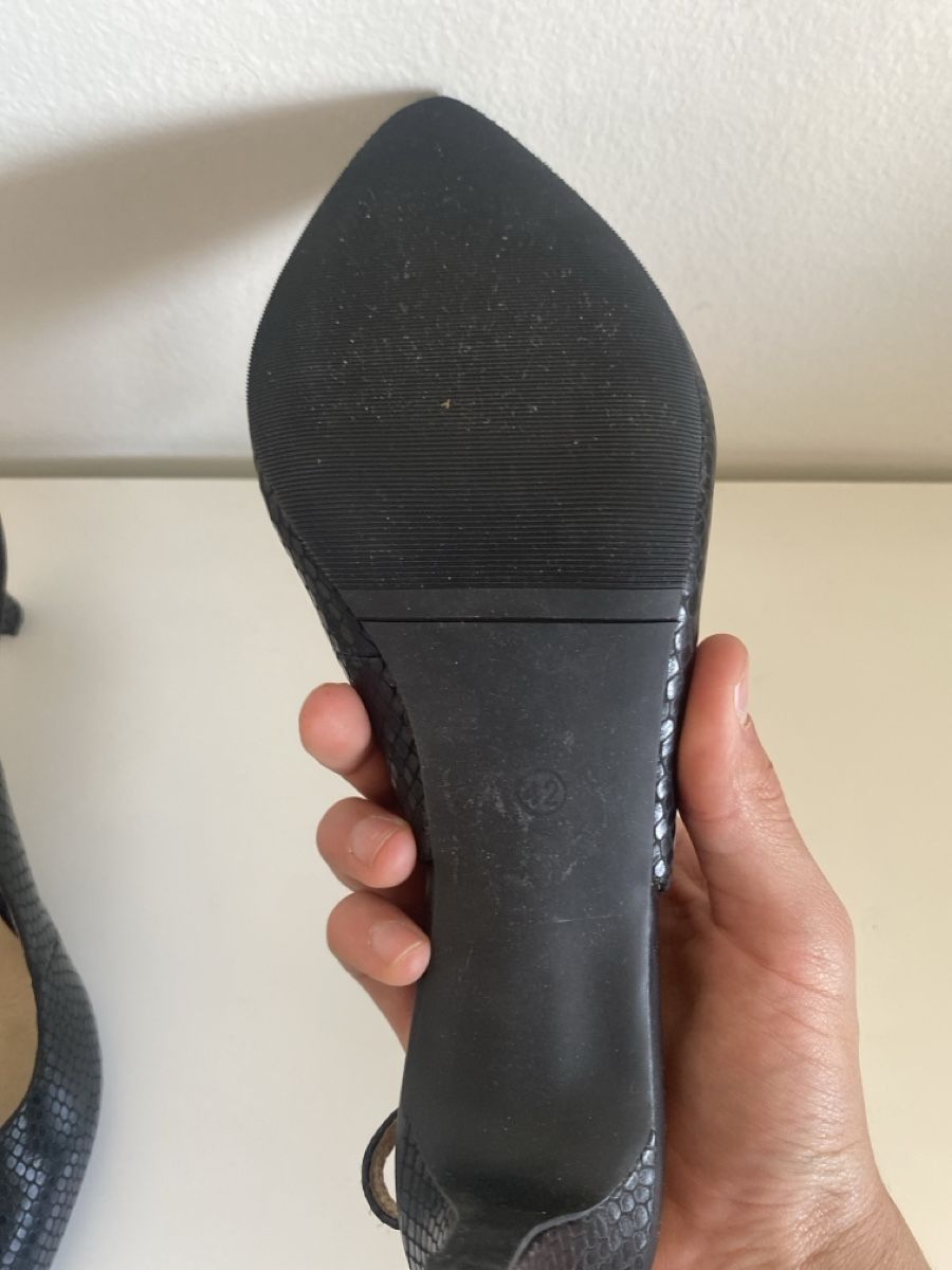 Scarpe da donna: Eleganti décolleté nere, numero 42 – Nuovo (secondo la descrizione) da Vacallo venduto da lac_2z26 3