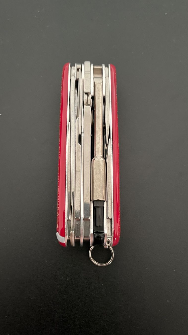 Victorinox Taschenmesser: Victorinox Jubiläums-Sackmesser – Neu und originalverpackt aus Interlaken von Qatar 4