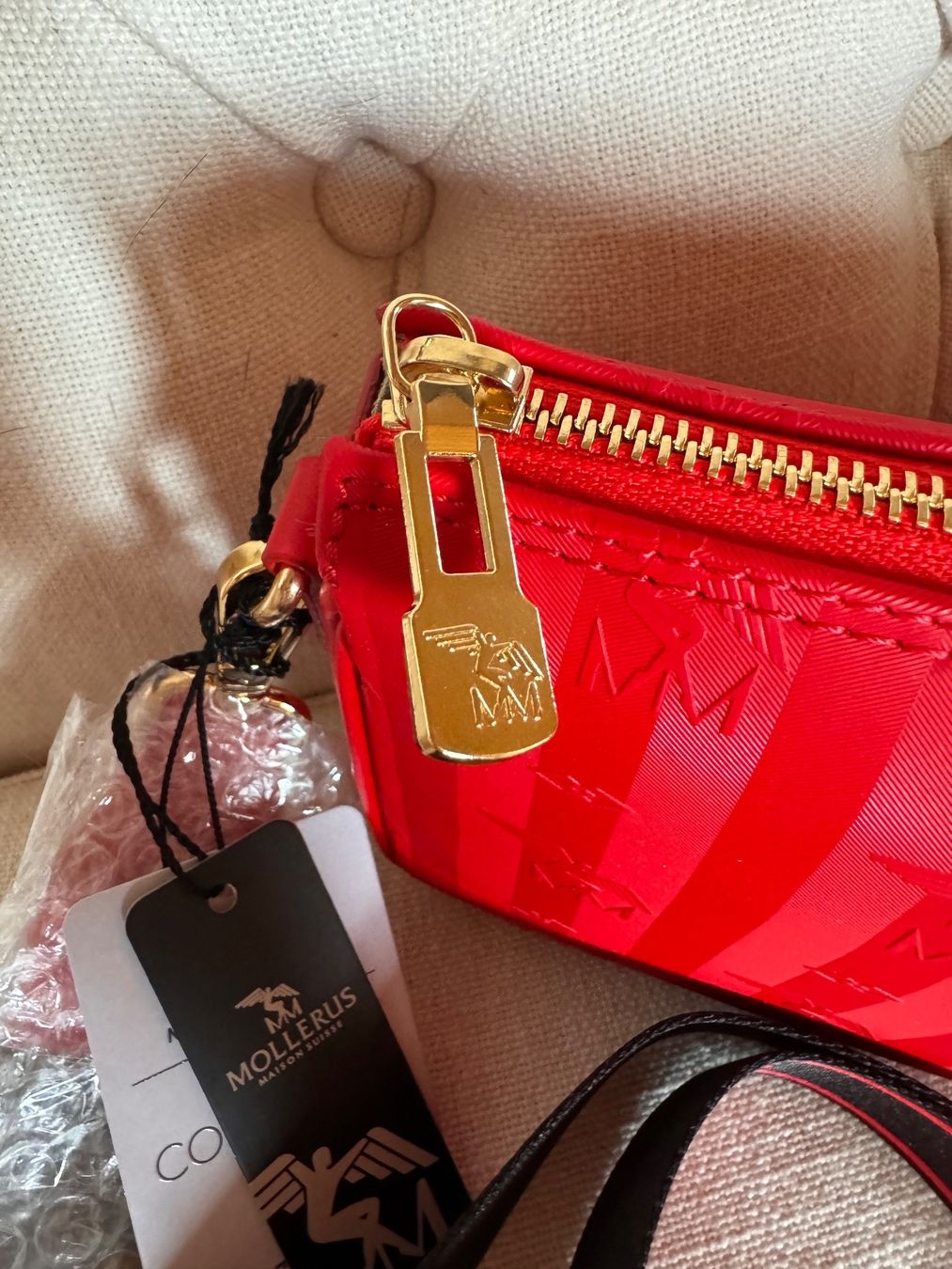 Maison Mollerus Borse da donna: Maison Mollerus Zell, Farbe Cherry rot, neu – Nuovo e nell'imballaggio originale da Grosswangen venduto da shoes.bags.and.co 4