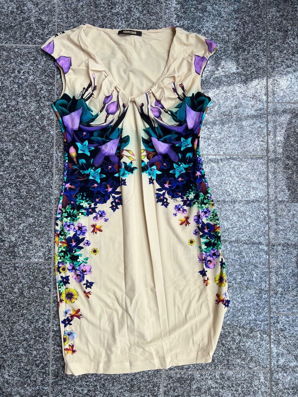 Roberto Cavalli Vestiti: Kleid von Roberto Cavalli – Usato da Remigen venduto da Orlana7 5