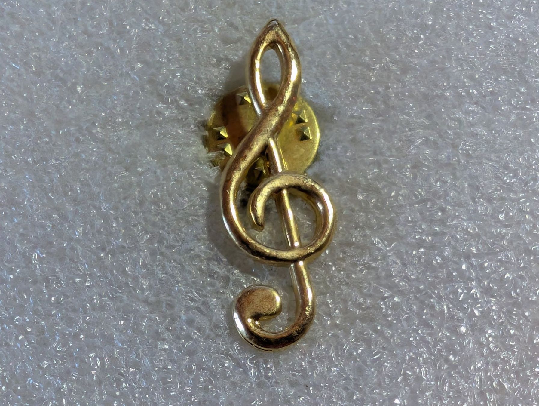 Placchette & Badge: Ansteckpin 187: Notenschlüssel – Usato da Oppligen venduto da Pin-Fall-Shop