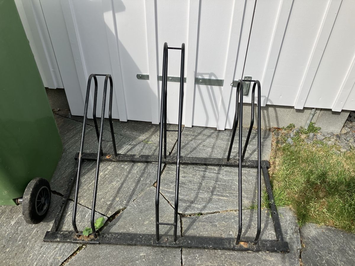 Cavalletti per biciclette: Fahrrad/Veloständer – Usato da Wallisellen venduto da Suka