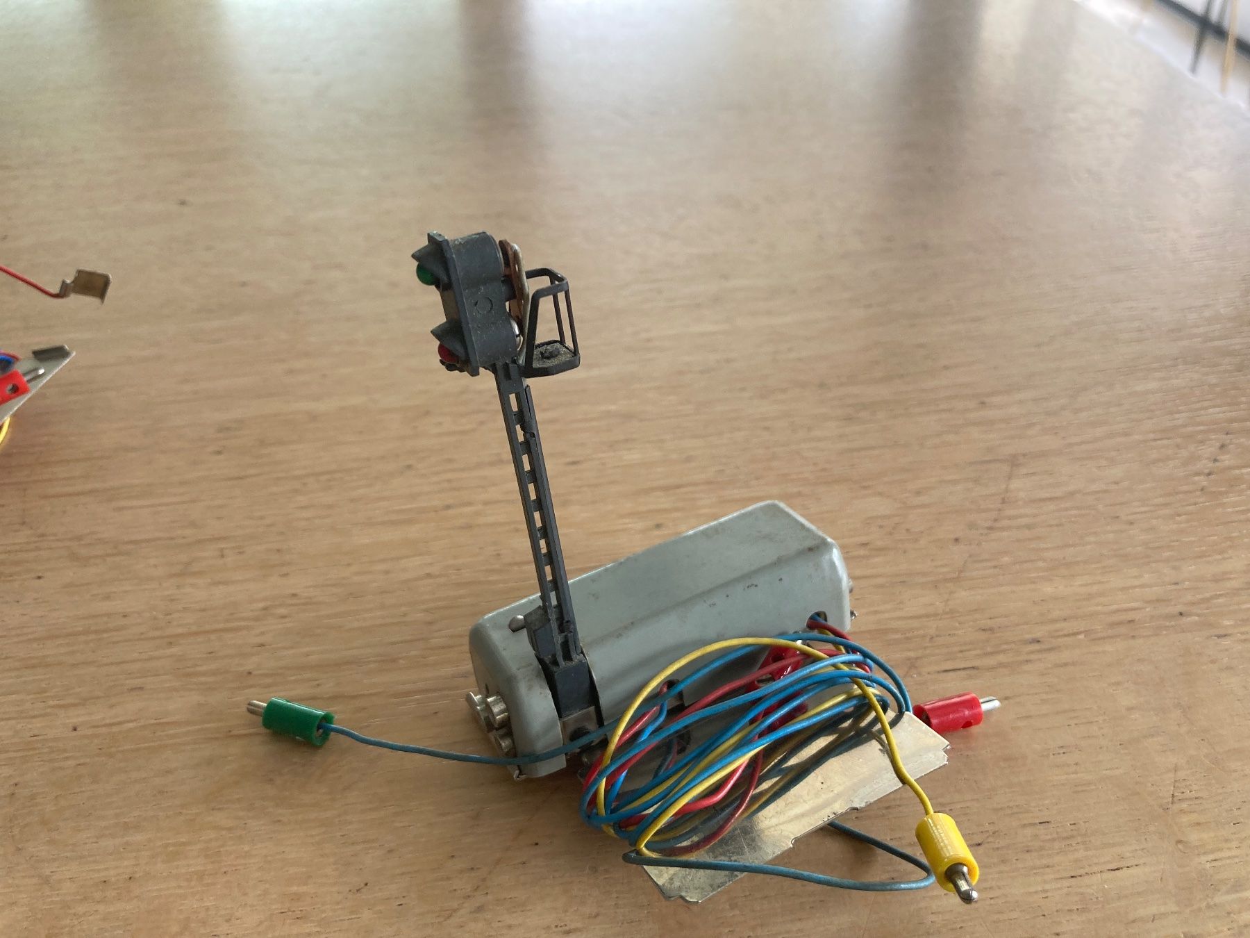 Märklin Modellini di ferrovie: 2 Märklin Hauptsignal7188 – Usato da Willisau venduto da Sherby 1