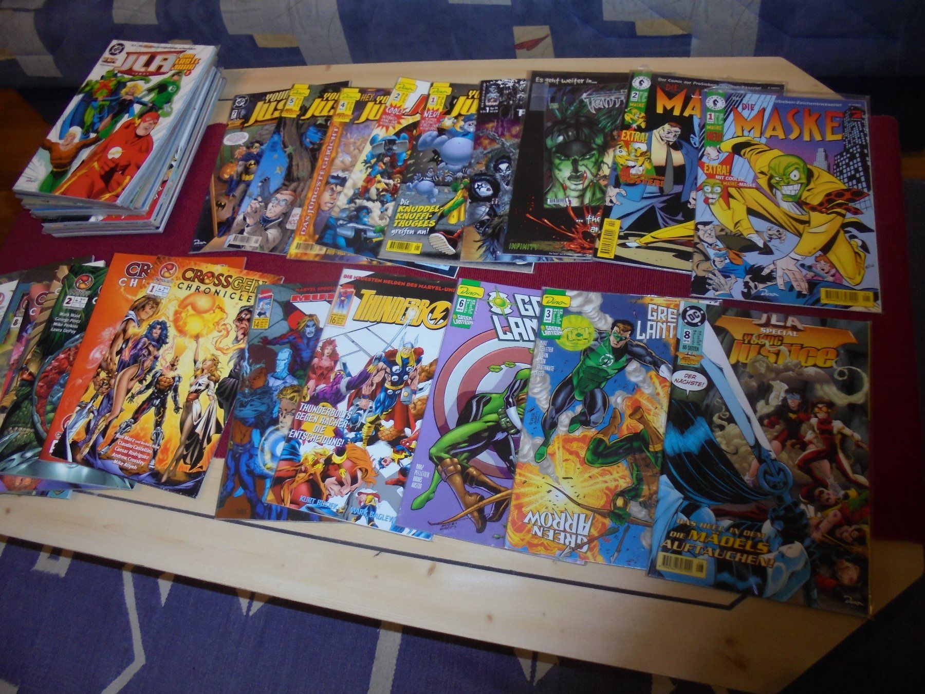 Fumetti: Ca. 73 div. COMICS /Batm/DC-/ JLA ectr./ Sonderb. NEU/Deutsc – Nuovo (secondo la descrizione) da Wattenwil venduto da Firebird1 3